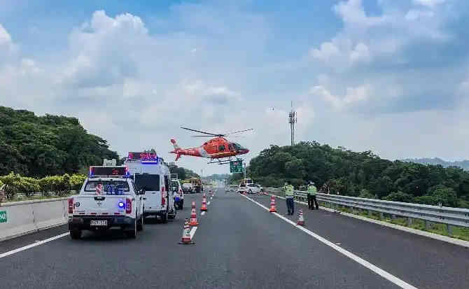 辽中区高速公路汽车救援案例